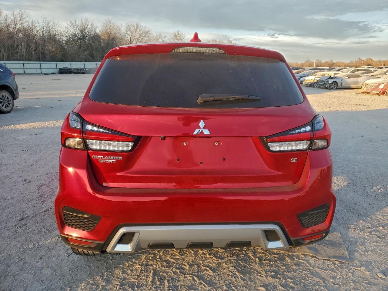2023 MITSUBISHI OUTLANDER SPORT S/SE photo 16