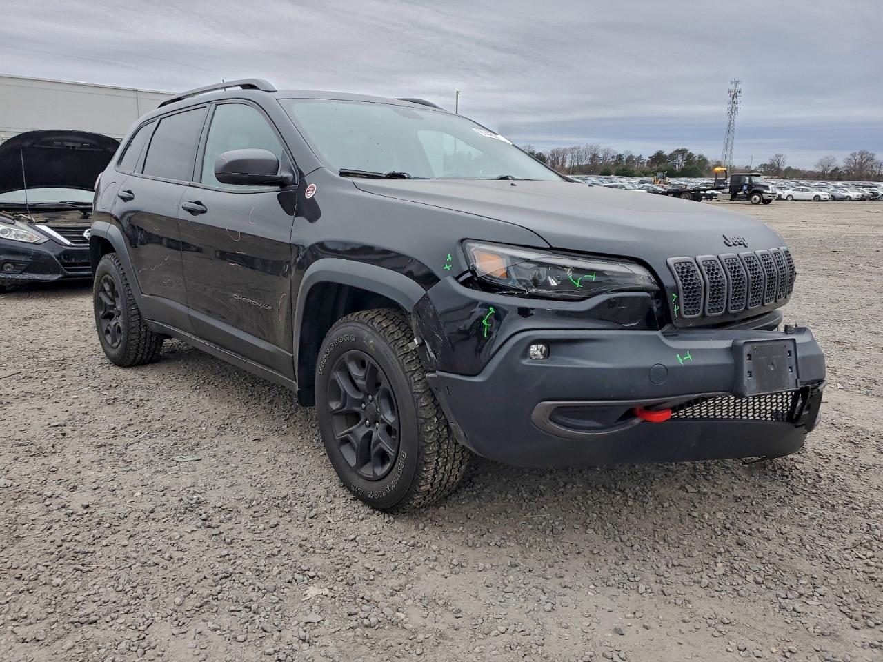2019 JEEP CHEROKEE TRAILHAWK photo 4