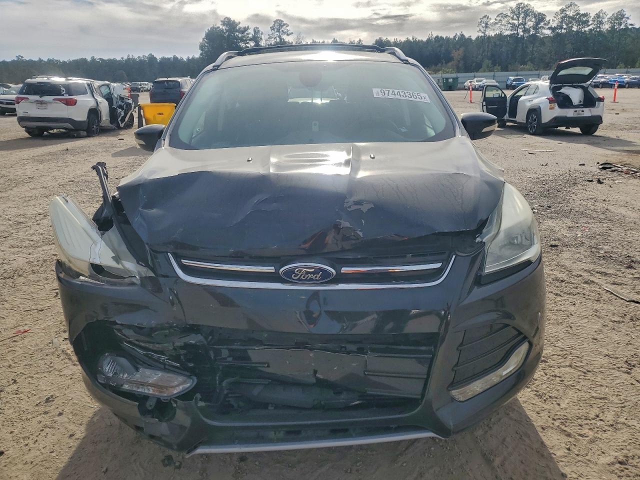 2015 FORD ESCAPE TITANIUM photo 5