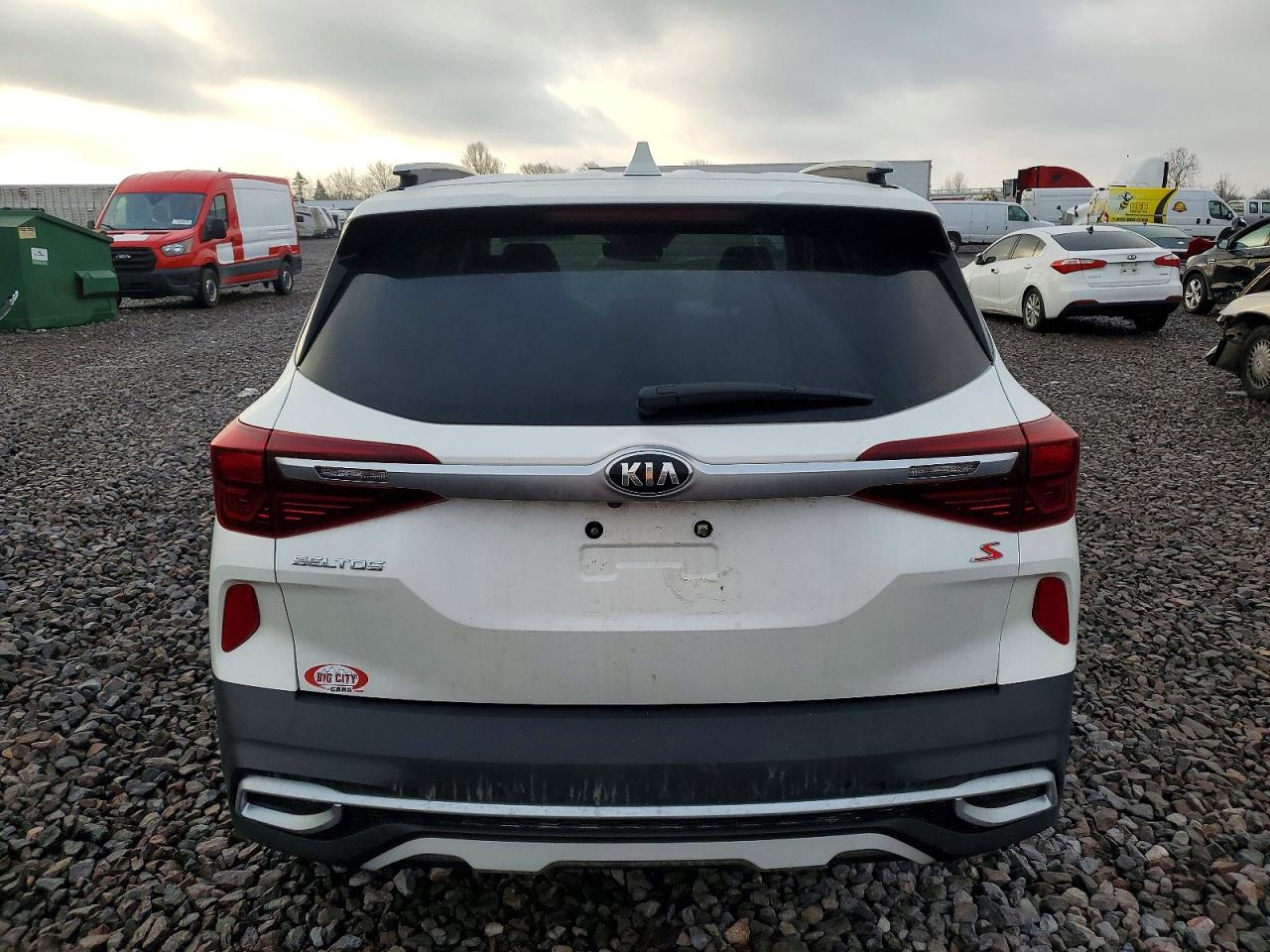 2021 KIA SELTOS S photo 6