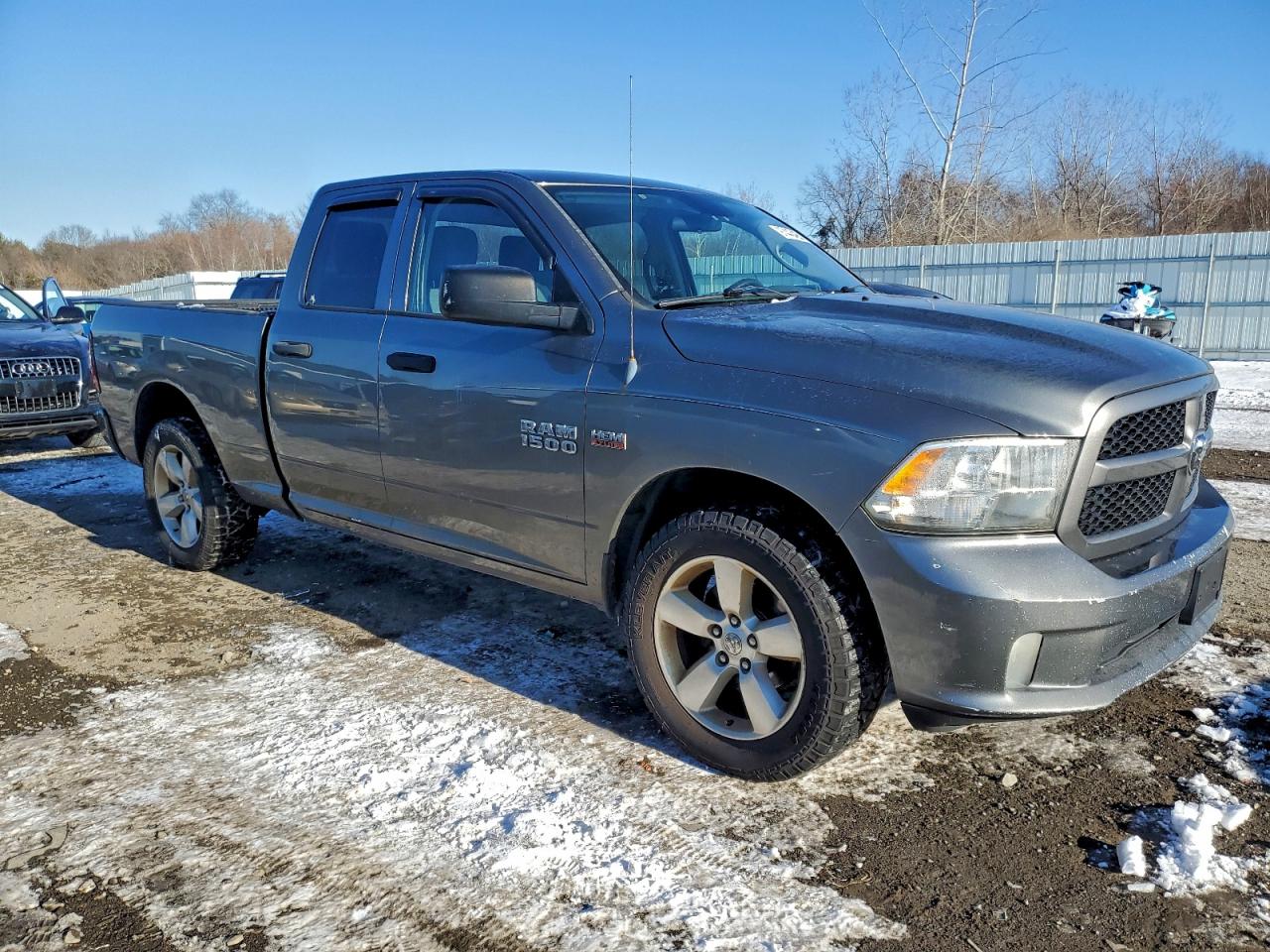 2013 RAM 1500 ST photo 4