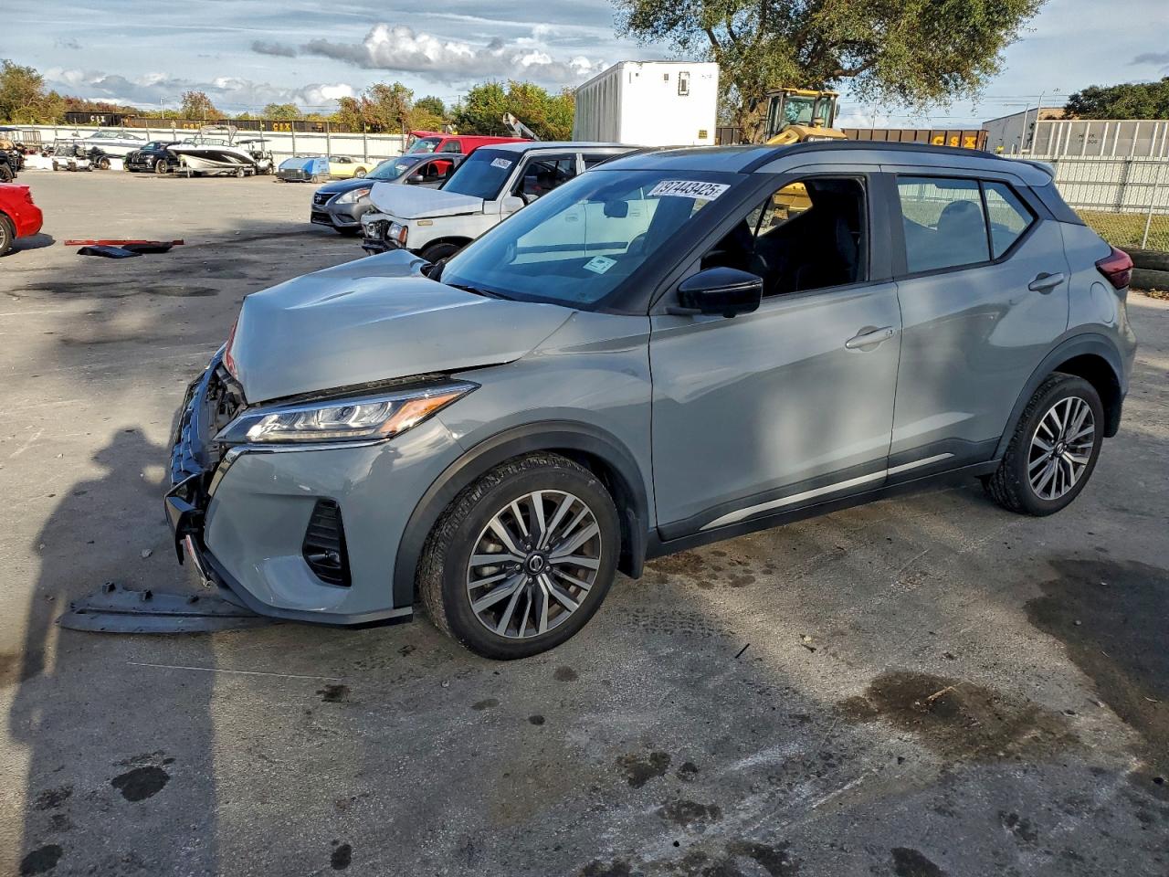 2021 NISSAN KICKS