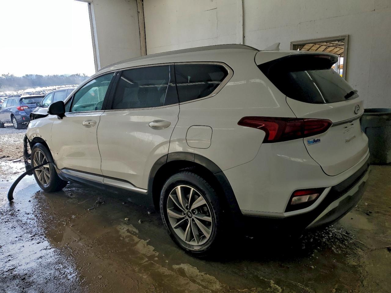2019 HYUNDAI SANTA FE SEL photo 2
