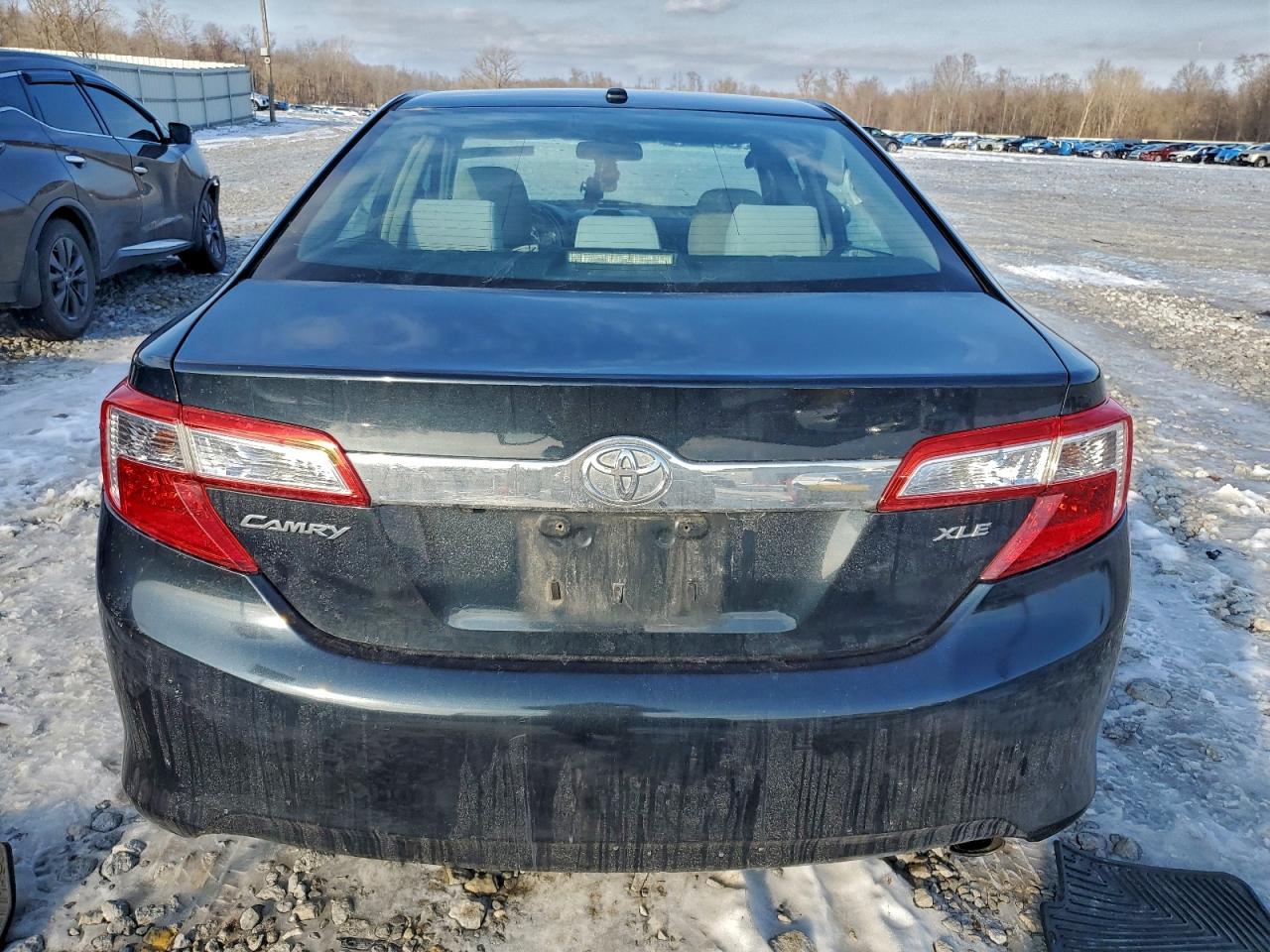 2012 TOYOTA CAMRY BASE photo 6