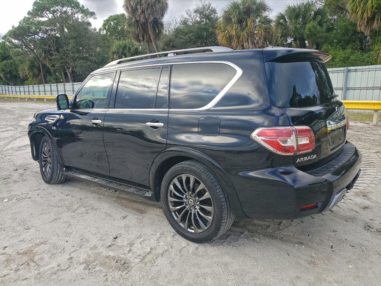 2020 NISSAN ARMADA SV photo 2