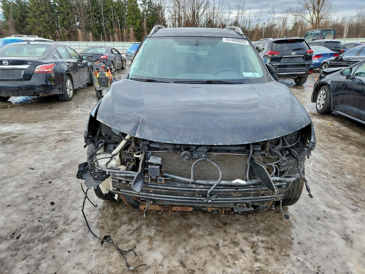 2014 NISSAN ROGUE S photo 5