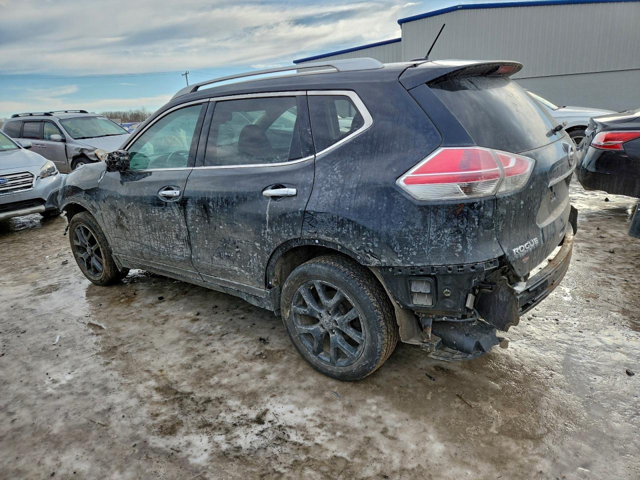 2014 NISSAN ROGUE S photo 2