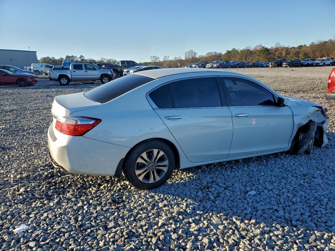 2015 HONDA ACCORD LX photo 3