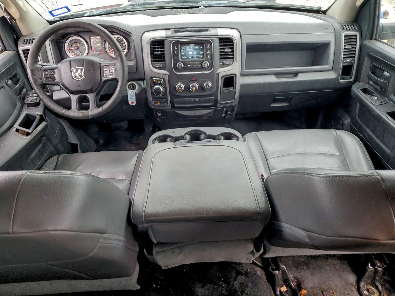 2016 RAM 1500 photo 8
