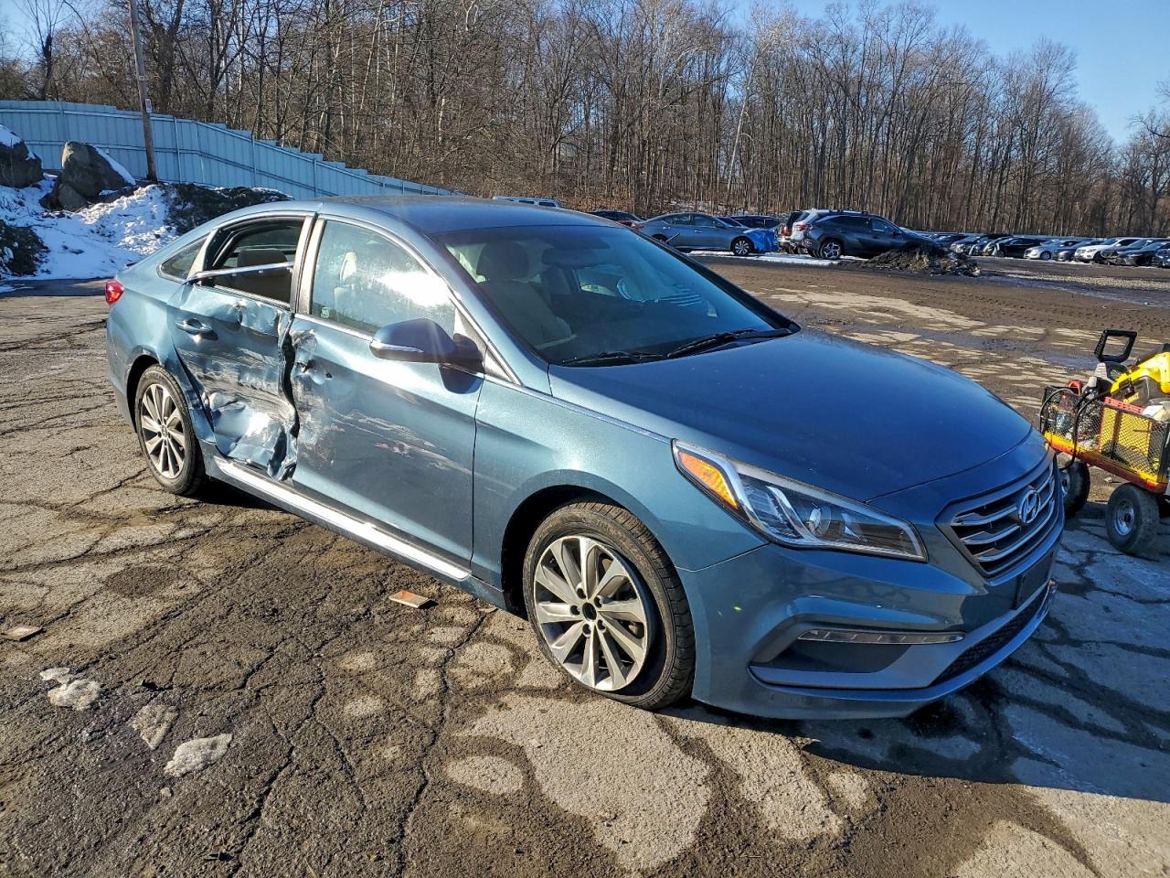 2017 HYUNDAI SONATA SPORT photo 4