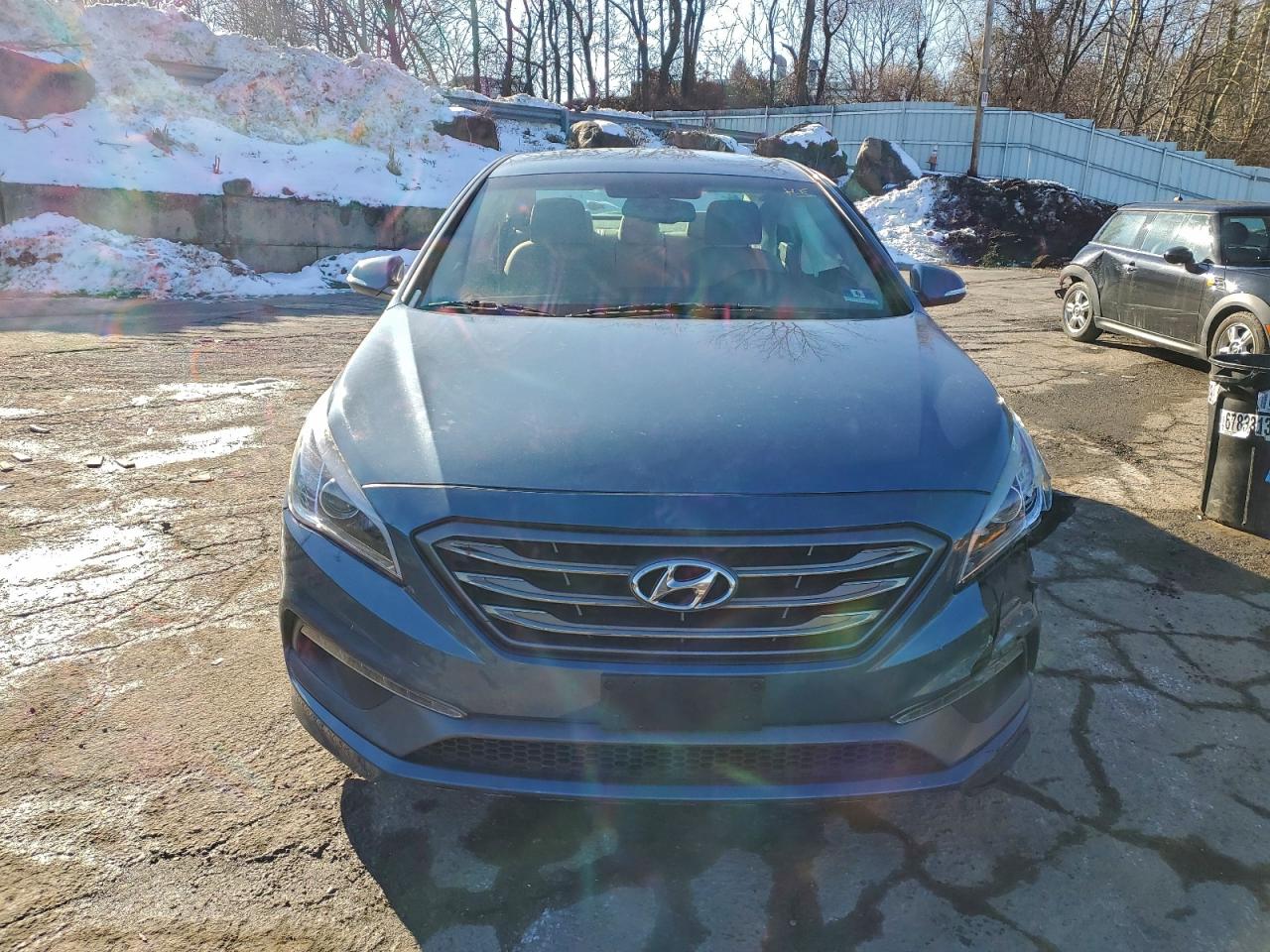2017 HYUNDAI SONATA SPORT photo 5