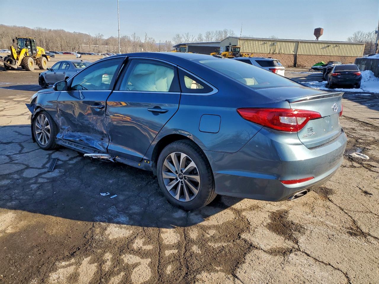 2017 HYUNDAI SONATA SPORT photo 2