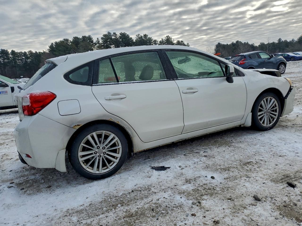 2012 SUBARU IMPREZA PREMIUM photo 3