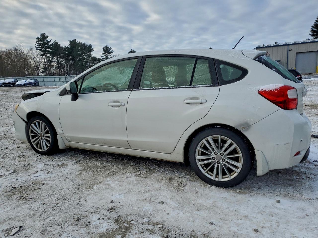 2012 SUBARU IMPREZA PREMIUM photo 2