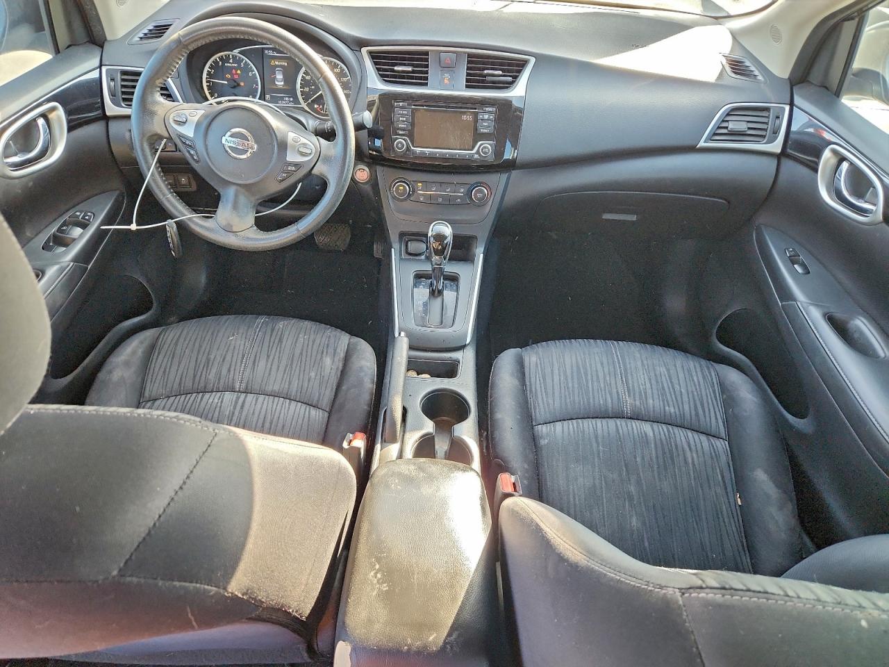 2016 NISSAN SENTRA S photo 8