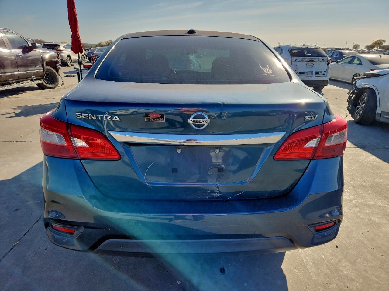 2016 NISSAN SENTRA S photo 6