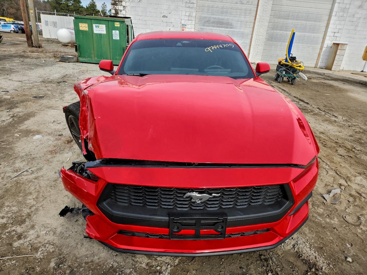 2025 FORD MUSTANG photo 5