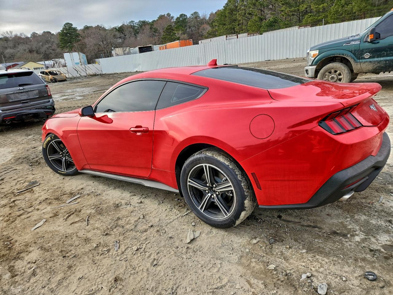 2025 FORD MUSTANG photo 2