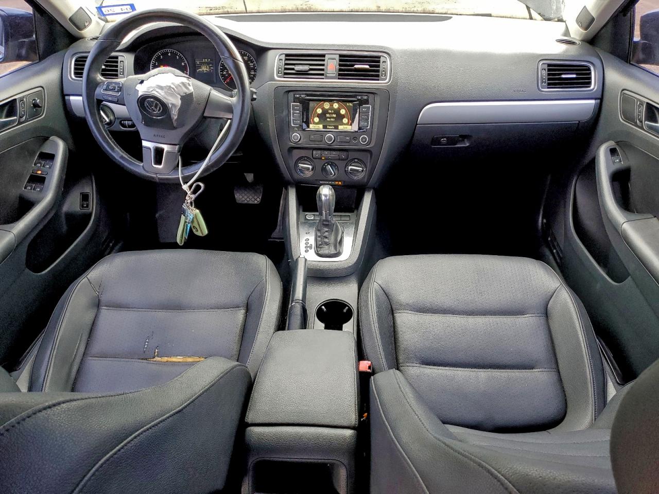 2012 VOLKSWAGEN JETTA SEL photo 8