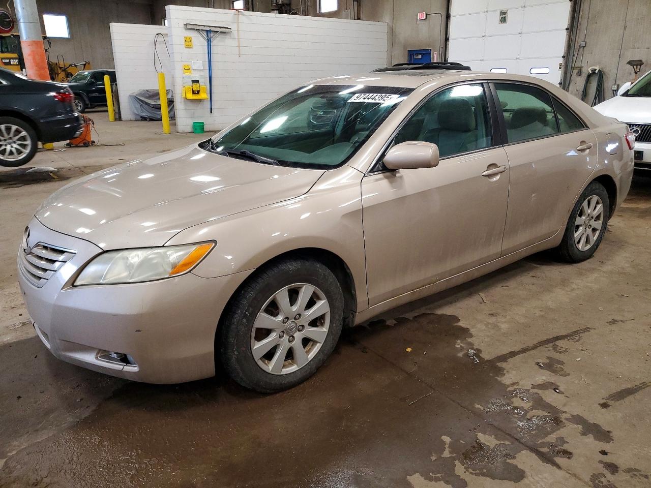 2009 TOYOTA CAMRY