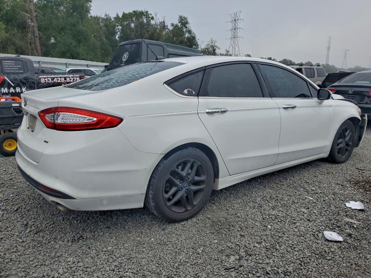 2016 FORD FUSION SE photo 3
