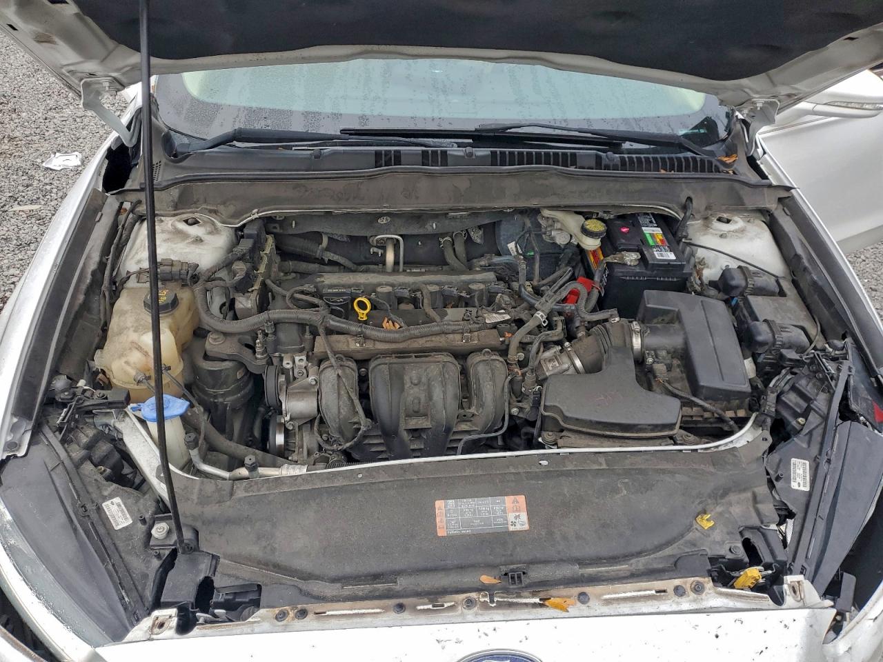 2016 FORD FUSION SE photo 11