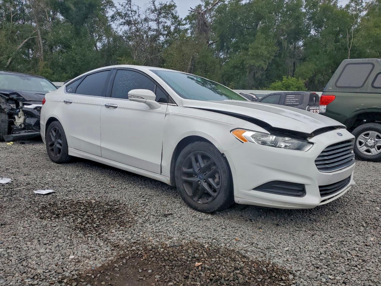 2016 FORD FUSION SE photo 4