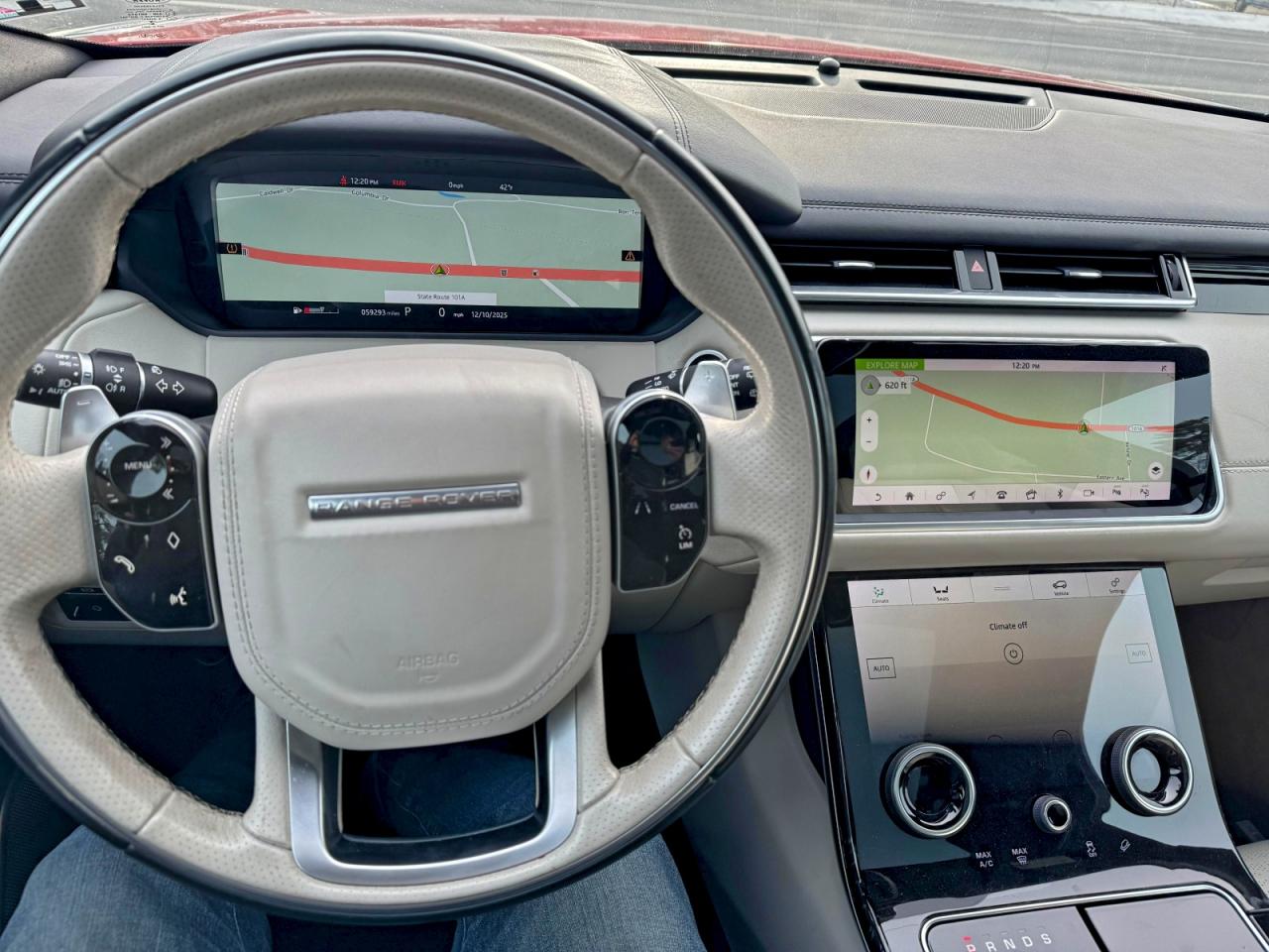 2018 LAND ROVER RANGE ROVER VELAR R-DYNAMIC HSE photo 13