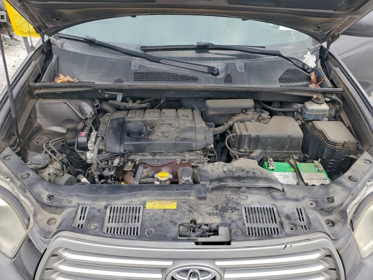 2010 TOYOTA HIGHLANDER photo 12