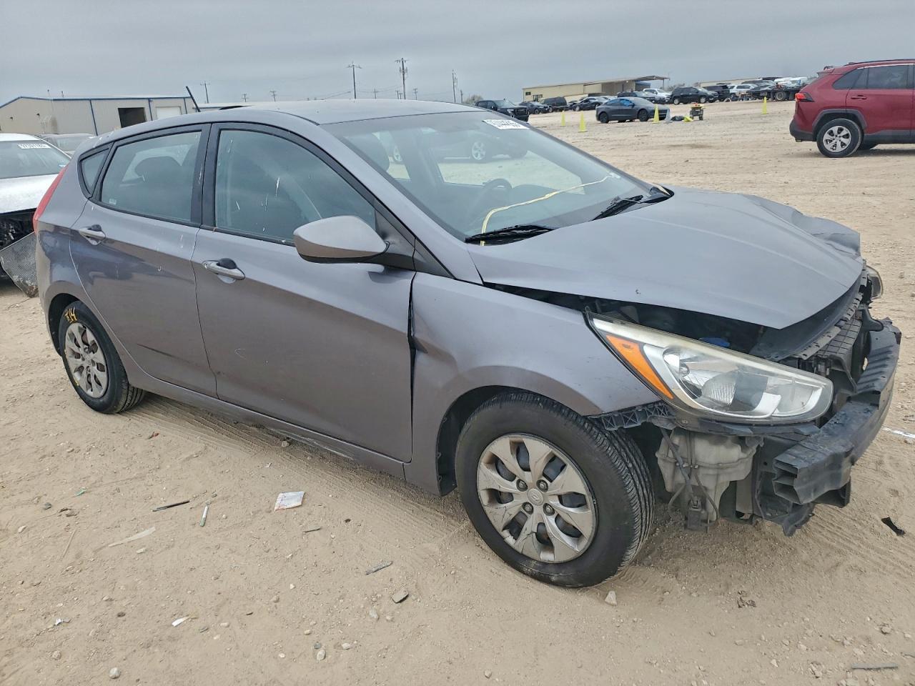 2015 HYUNDAI ACCENT GS photo 4