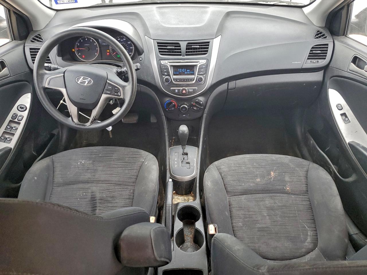 2015 HYUNDAI ACCENT GS photo 8