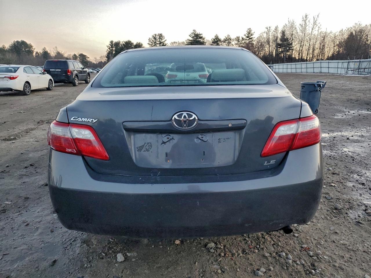 2009 TOYOTA CAMRY BASE photo 6