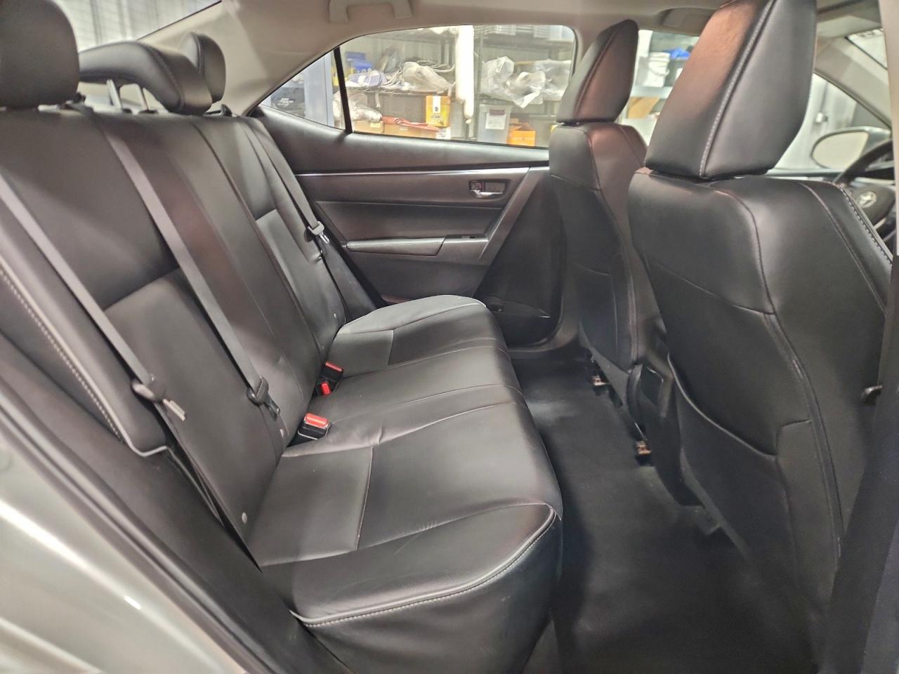 2014 TOYOTA COROLLA L photo 10
