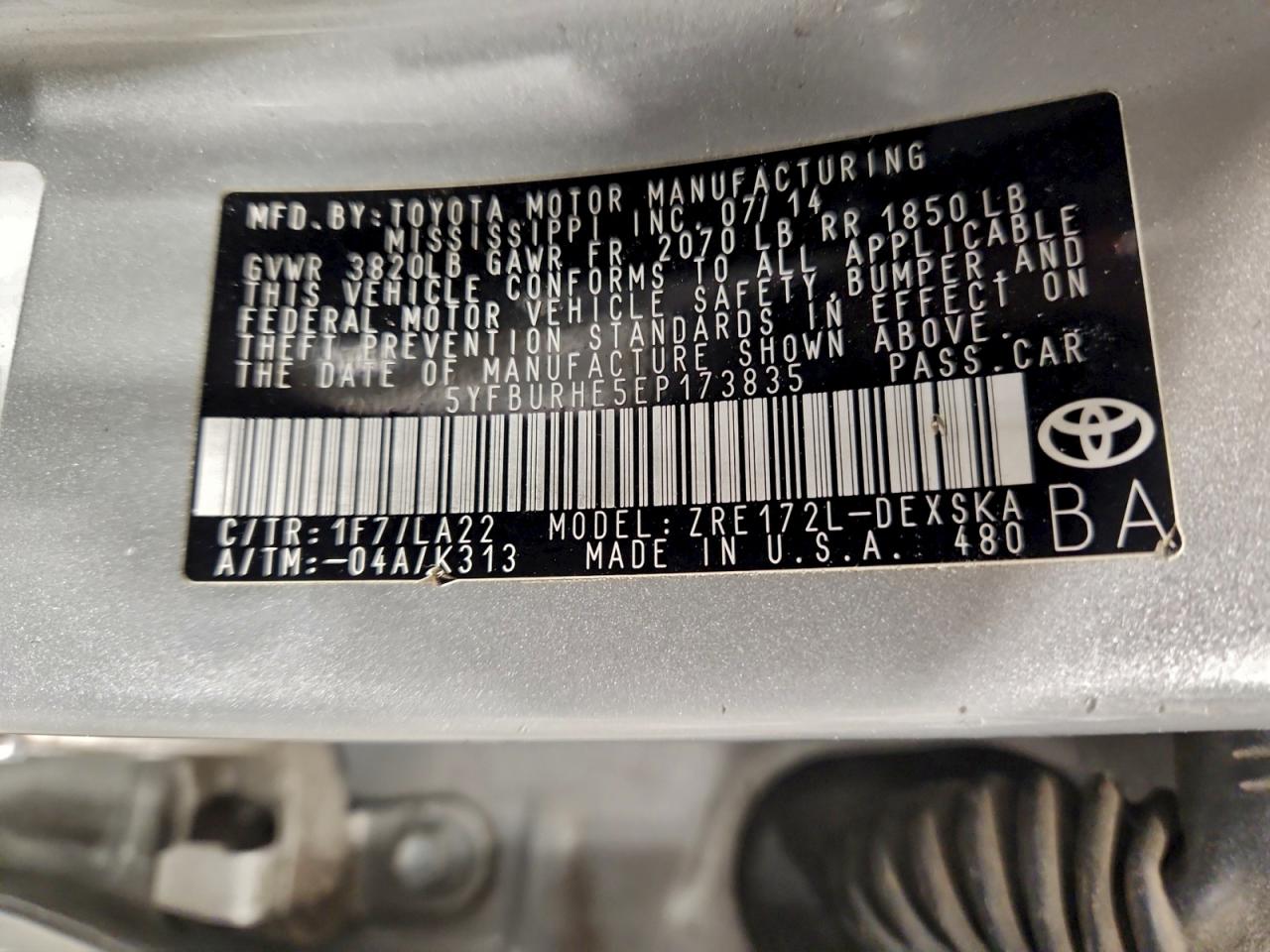 2014 TOYOTA COROLLA L photo 13