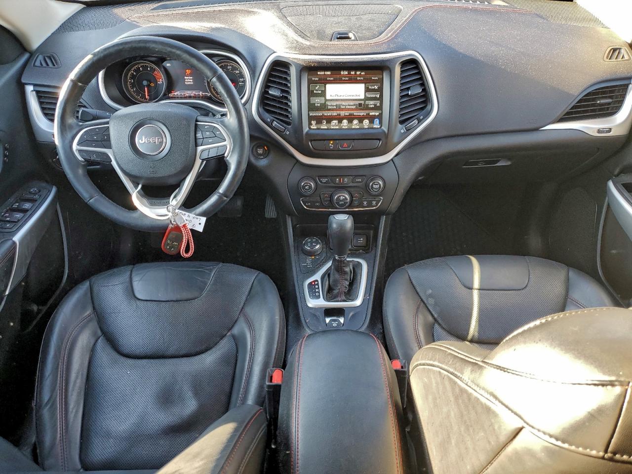 2018 JEEP CHEROKEE TRAILHAWK photo 8