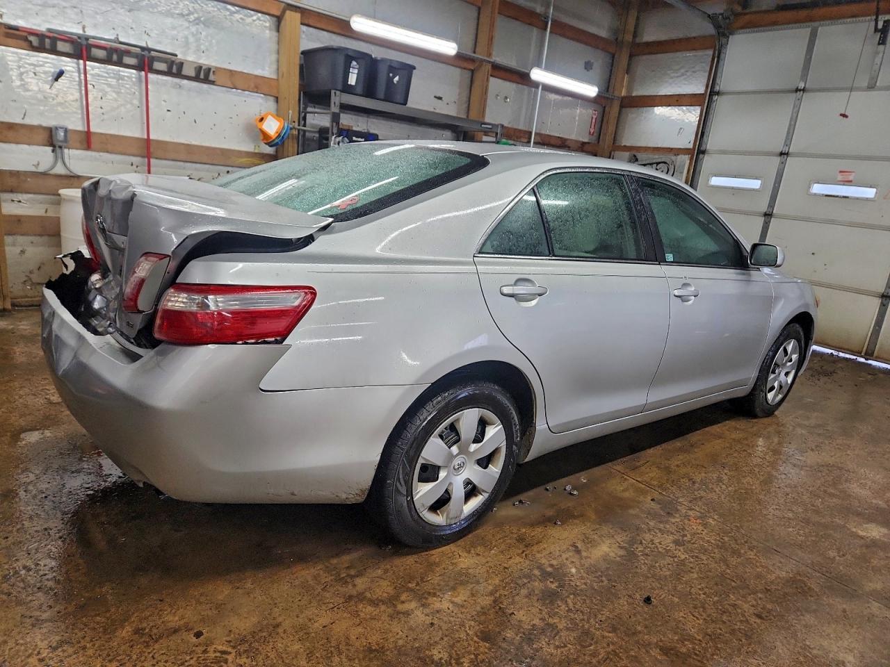 2009 TOYOTA CAMRY BASE photo 3
