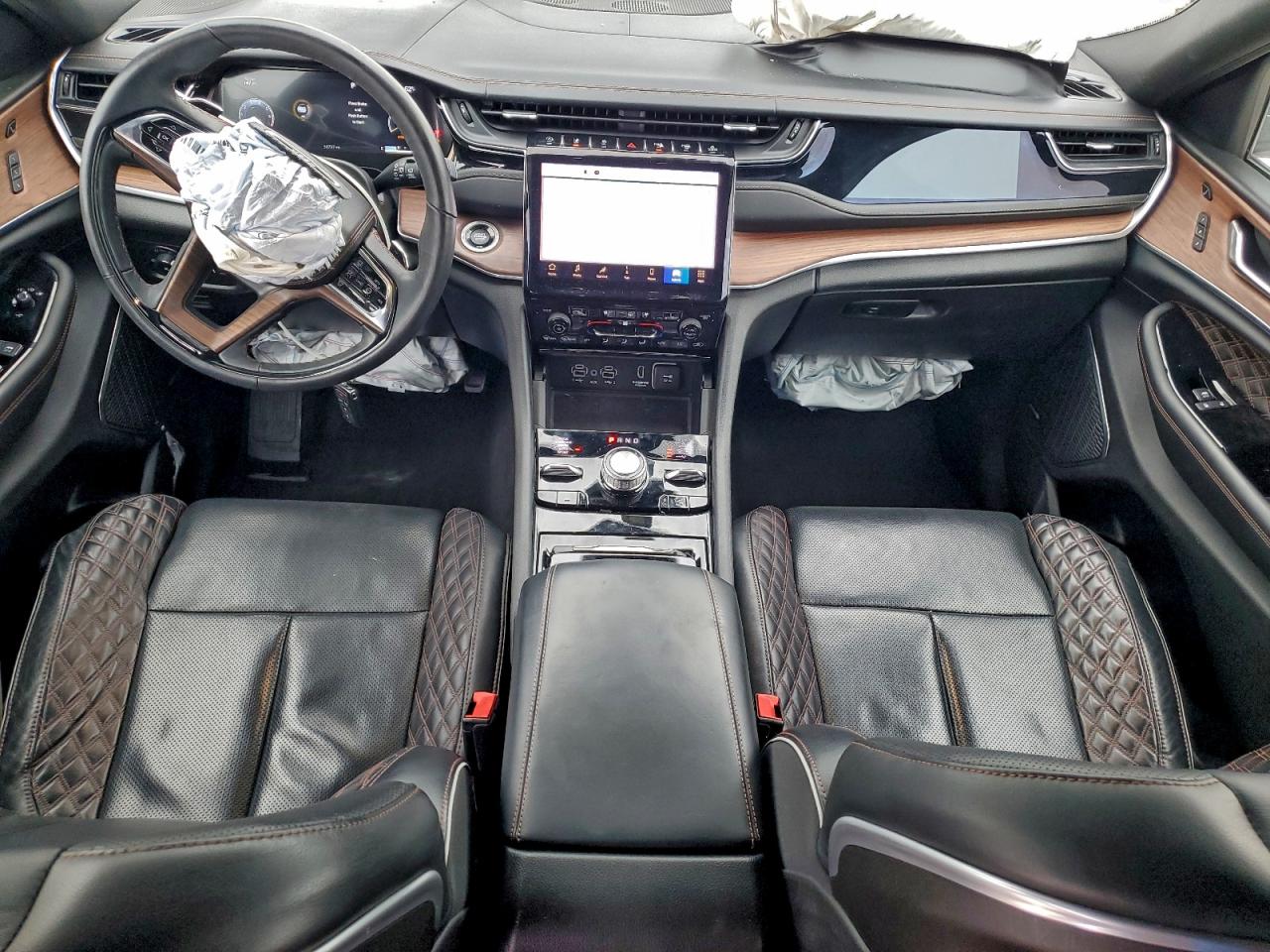 2023 JEEP GRAND CHEROKEE L SUMMIT photo 8