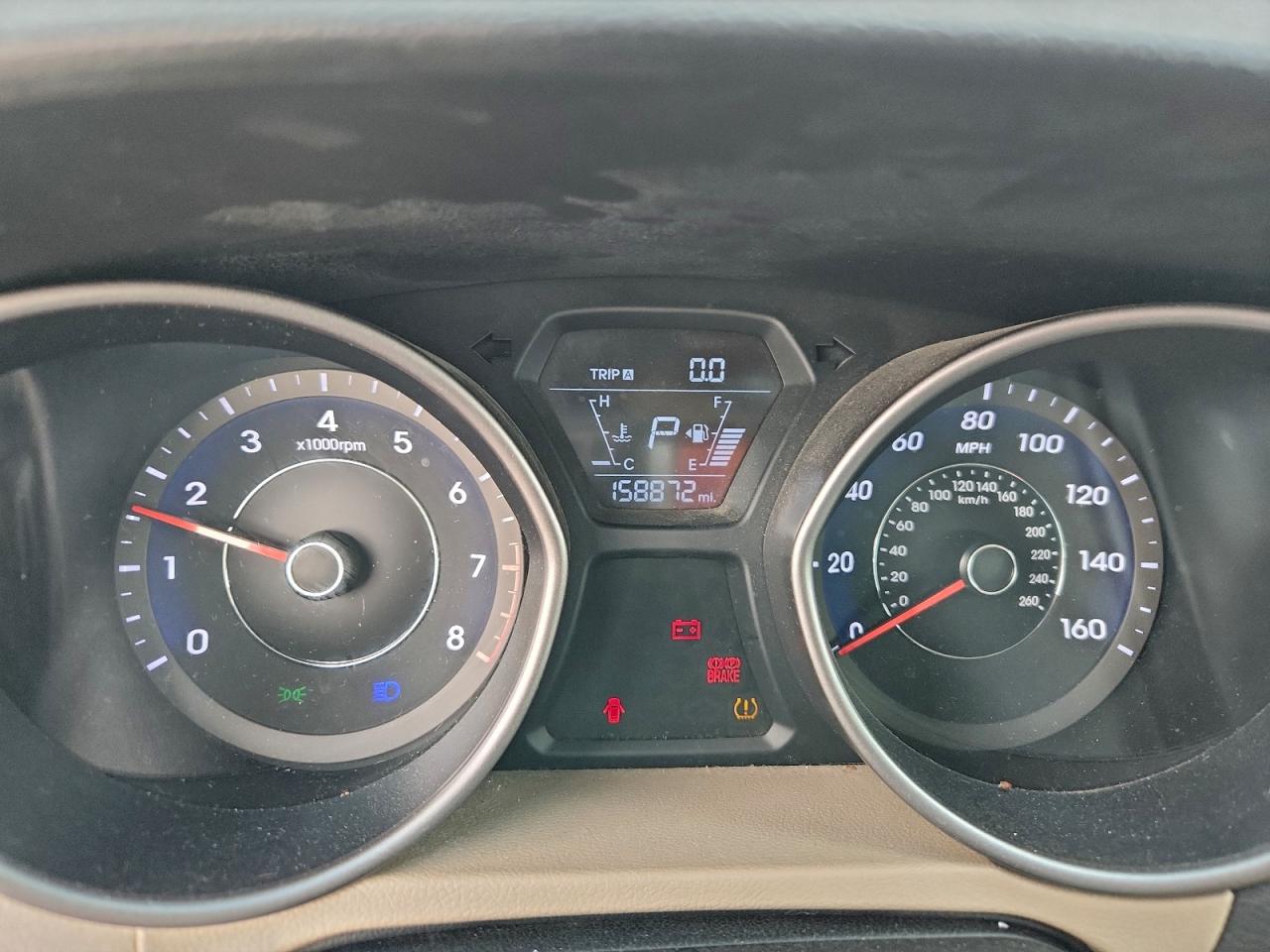 2015 HYUNDAI ELANTRA SE photo 17