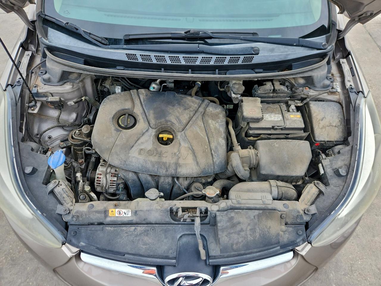 2015 HYUNDAI ELANTRA SE photo 21