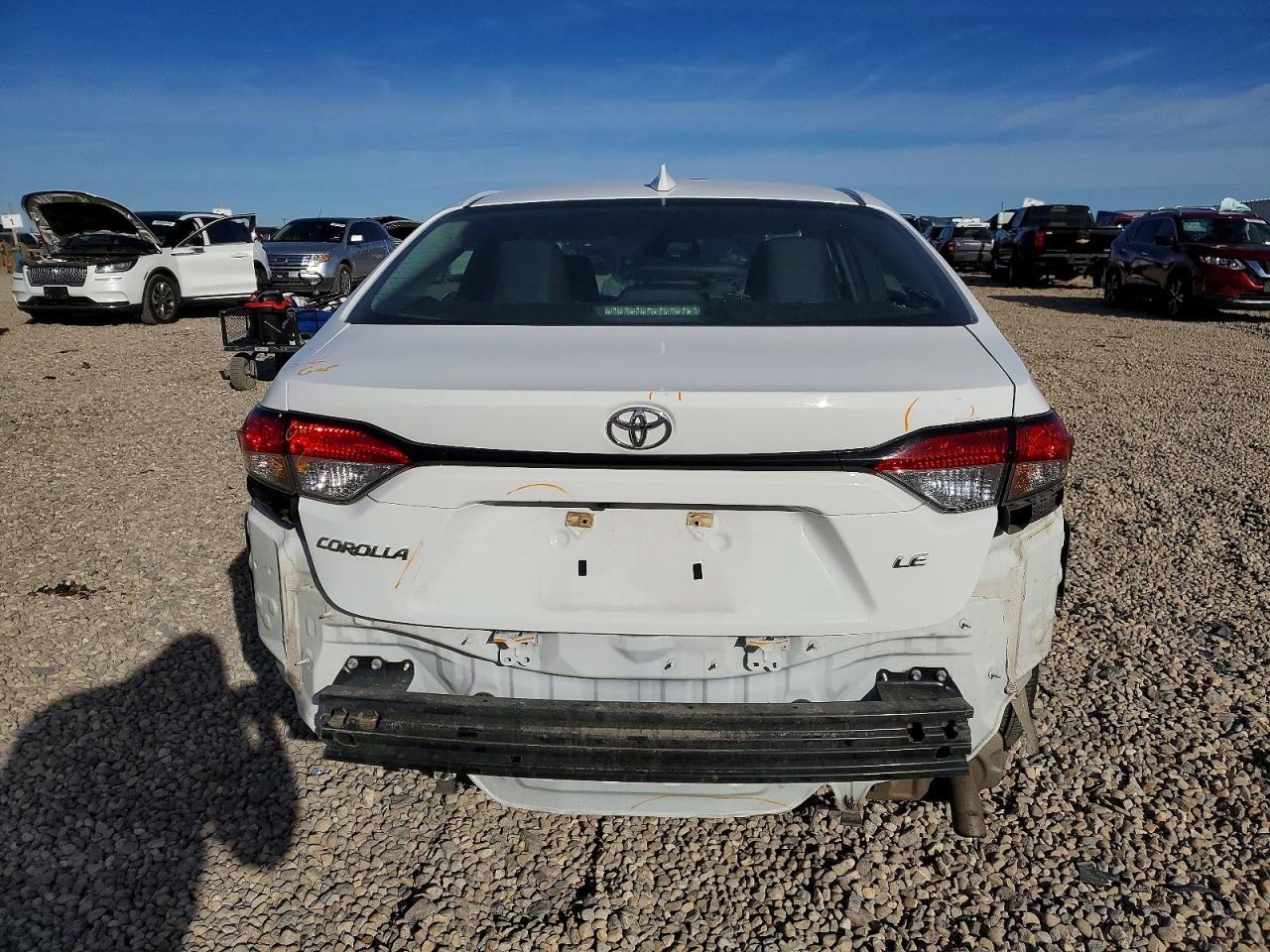 2023 TOYOTA COROLLA LE photo 16