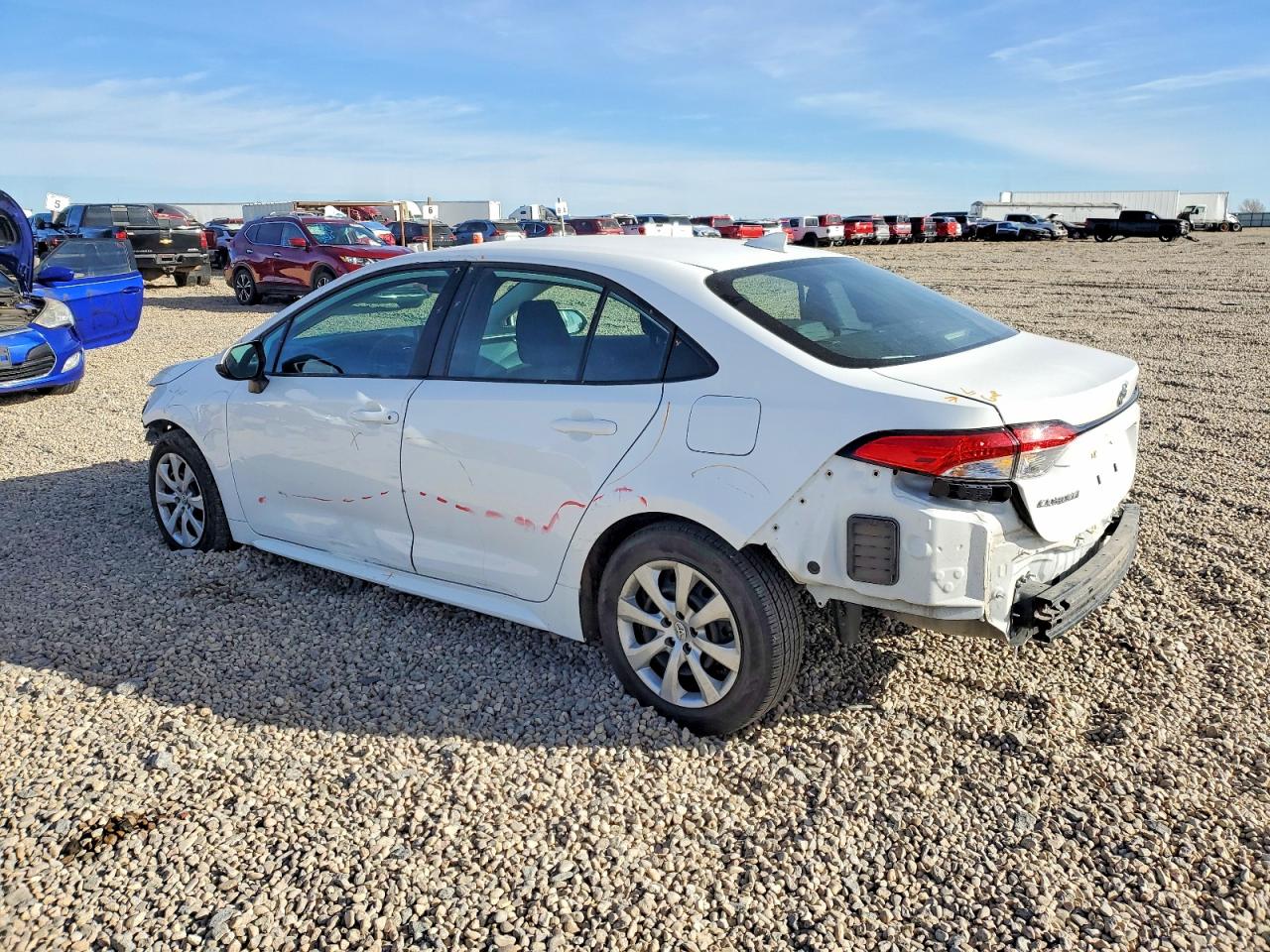 2023 TOYOTA COROLLA LE photo 4