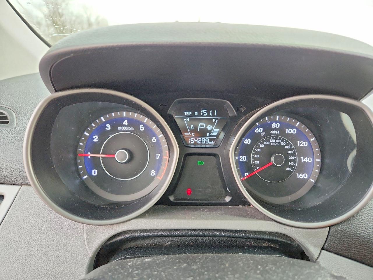 2016 HYUNDAI ELANTRA SE photo 17