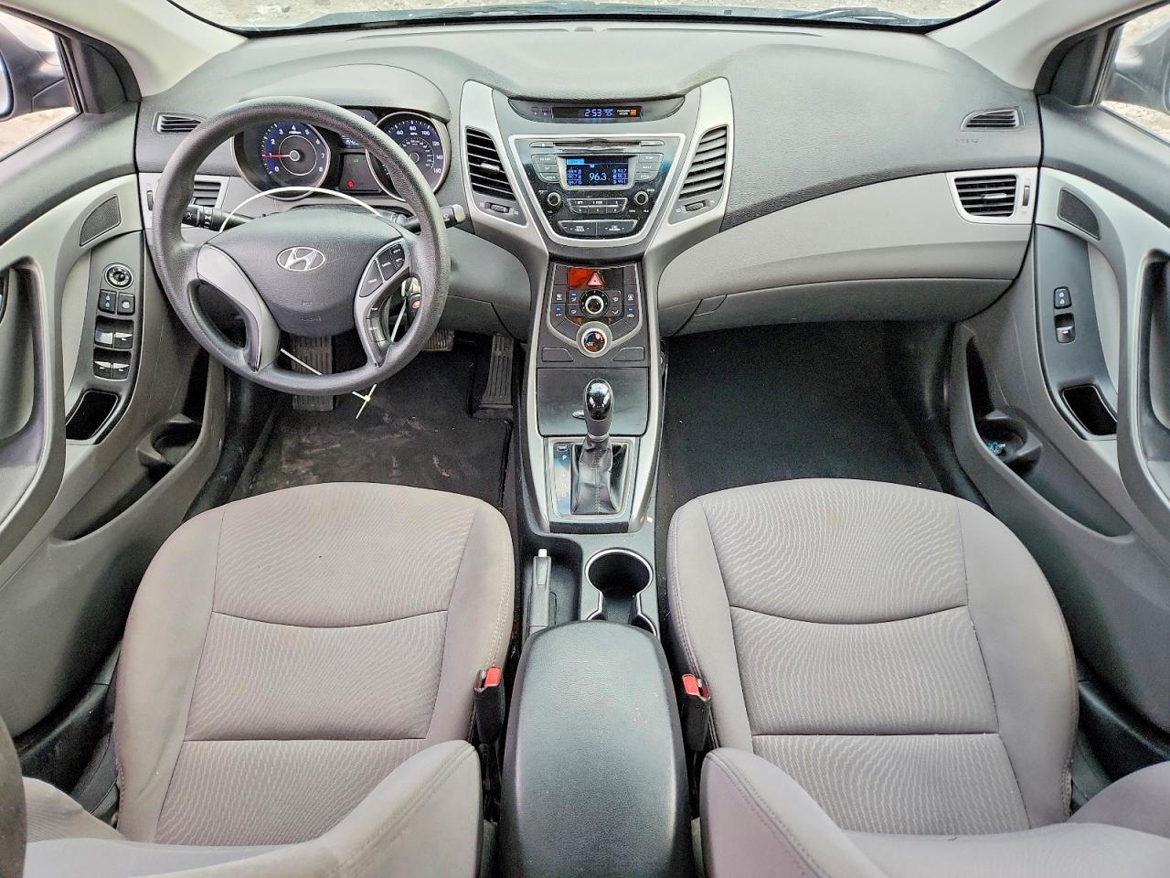 2016 HYUNDAI ELANTRA SE photo 15