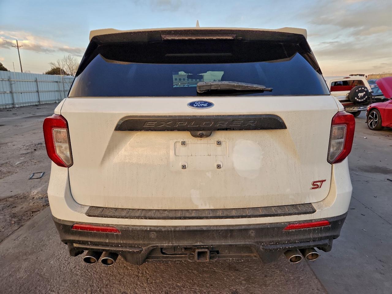 2021 FORD EXPLORER ST photo 11