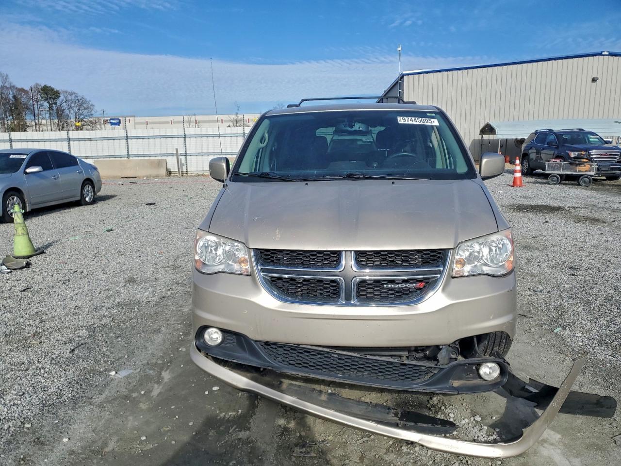 2013 DODGE GRAND CARAVAN CREW photo 5