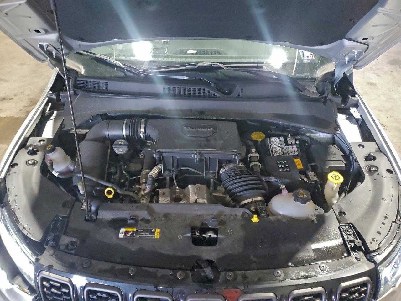 2024 JEEP COMPASS LATITUDE photo 12