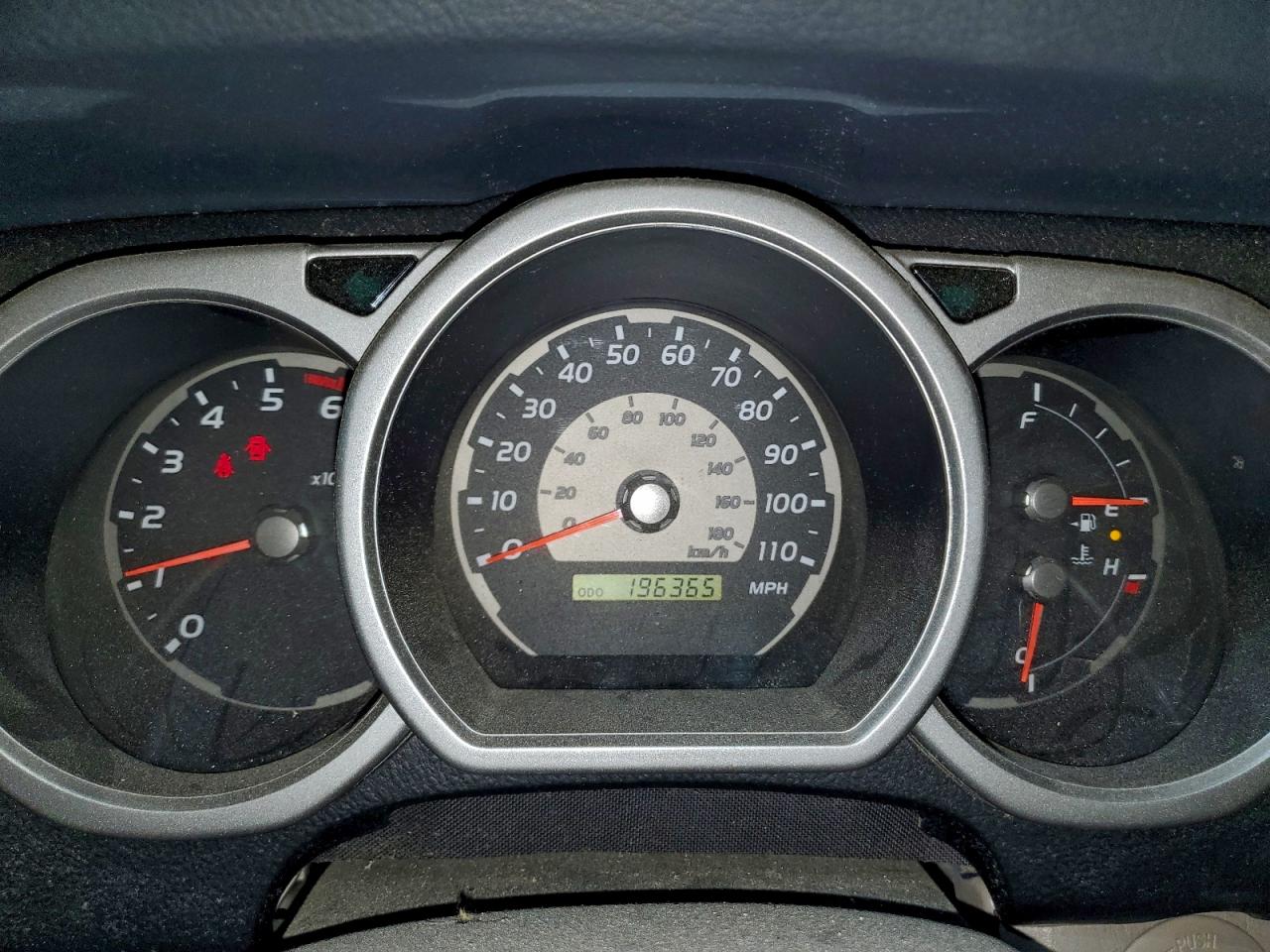 2005 TOYOTA 4RUNNER SR5 photo 9