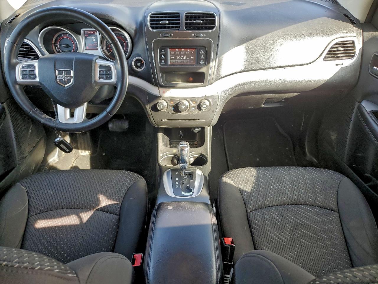 2017 DODGE JOURNEY SE photo 8