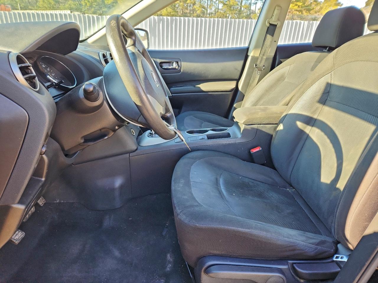 2013 NISSAN ROGUE S photo 7