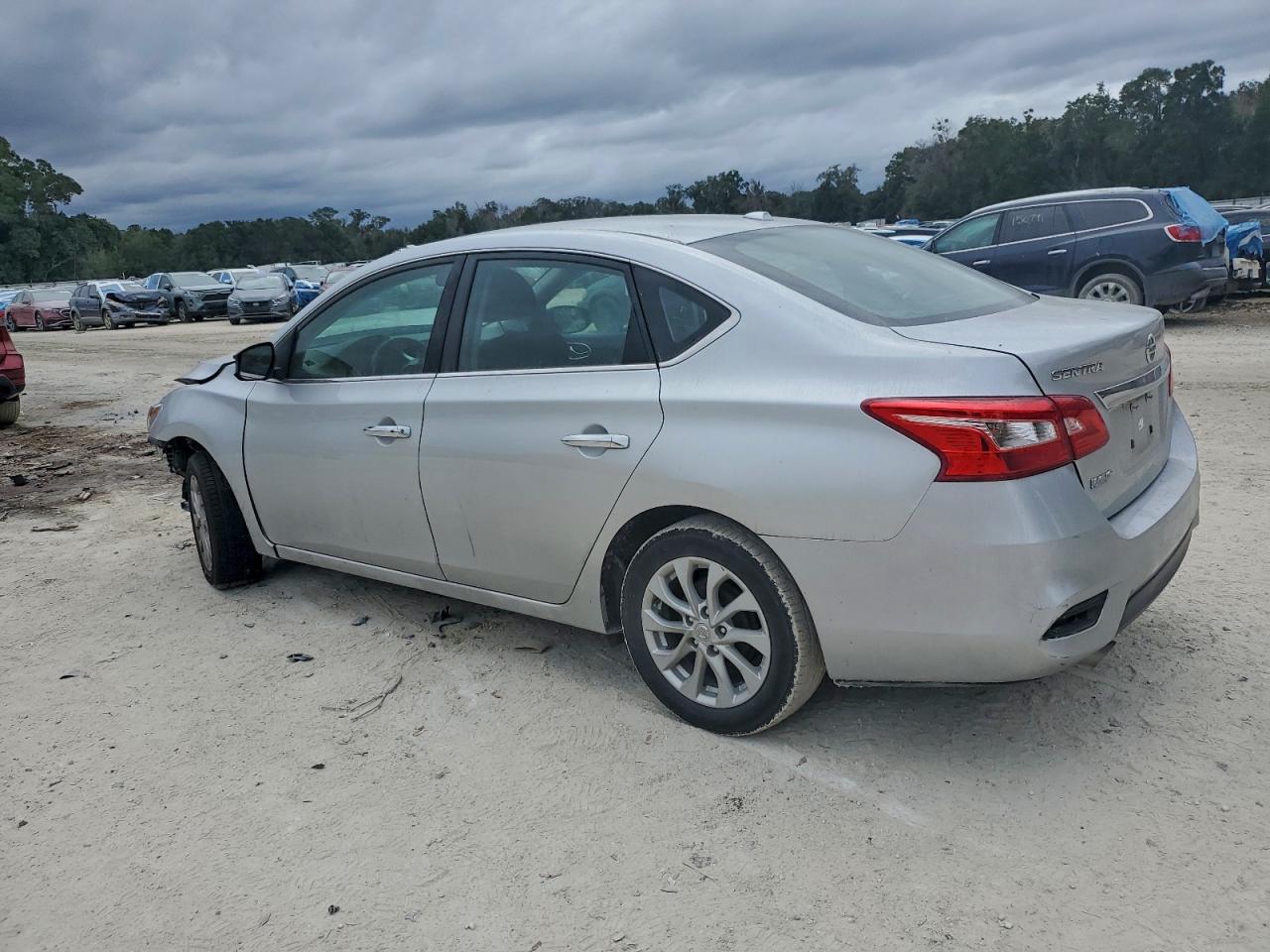 2019 NISSAN SENTRA S photo 2